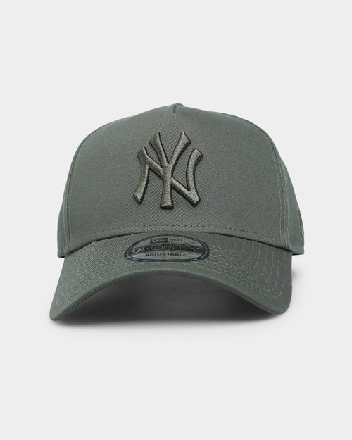 New Era New York Yankees 'Tonal' 9FORTY A-Frame Snapback Olive