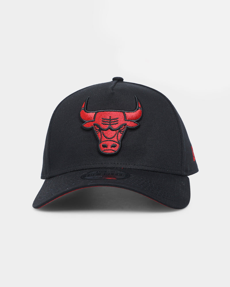 New Era Chicago Bulls "Scarlet Bottom" 9FORTY A-Frame Snapback Black/Scarlet