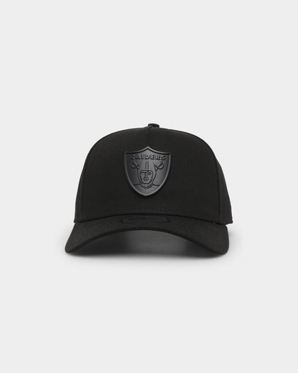 New Era Las Vegas Raiders 'Metal Badge' 9FORTY K-Frame Snapback Black/Black