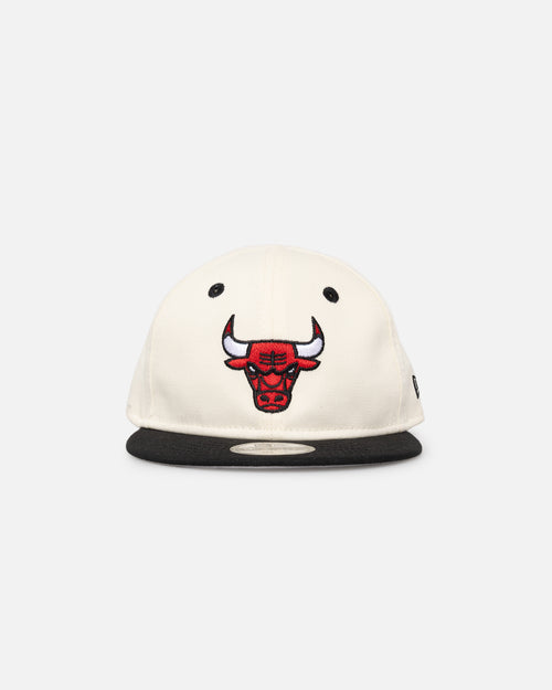 New Era Infants' Chicago Bulls "My 1st 2-Tone" 9FIFTY Stretch Fit Chrome White