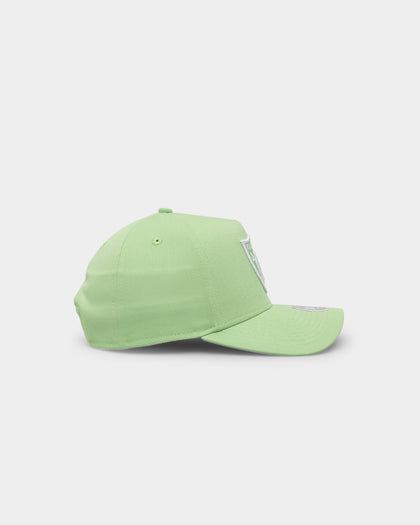 New Era Women's Las Vegas Raiders 'Pastel Rose' 9FORTY A-Frame Snapback Spearmint/White