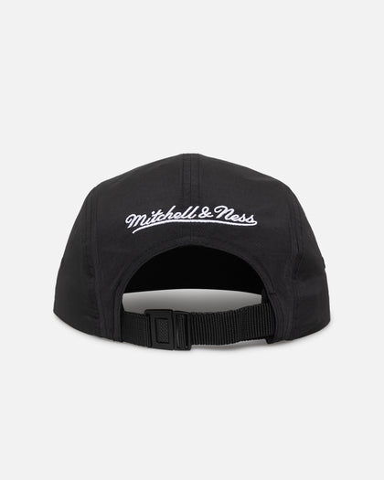 Mitchell & Ness Chicago Bulls Team Logo Camper Strapback Black