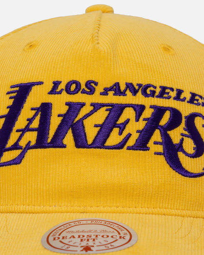 Mitchell & Ness Los Angeles Lakers Vintage Origin Snapback Yellow