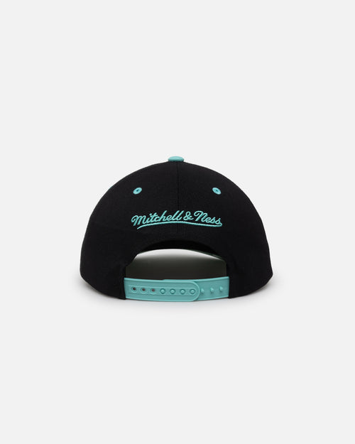 Mitchell & Ness Chicago Bulls "Ice Blue" Script Origin Snapback Black/Ice Blue