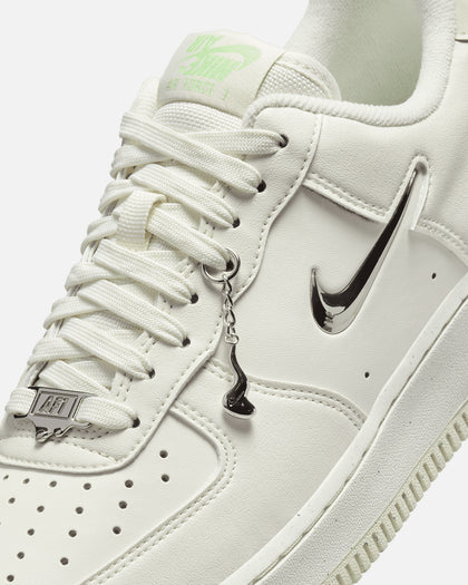 Nike Women's Air Force 1 '07 Next Nature SE Sail/Vapor Green