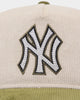 New Era New York Yankees 'Dusty Olive' Corduroy Golfer Snapback Green Med