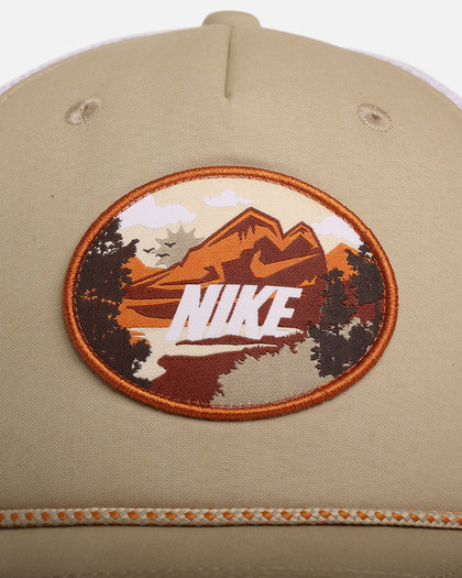Nike Rise Structured Outdoor Trucker Snapback Desert Khaki