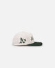 New Era Oakland Athletics 'Currency Corduroy' Golfer Pre-Curved Snapback Chrome White