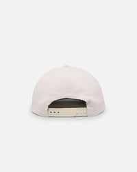 New Era Boston Red Sox 'Currency Corduroy' Golfer Pre-Curved Snapback Chrome White
