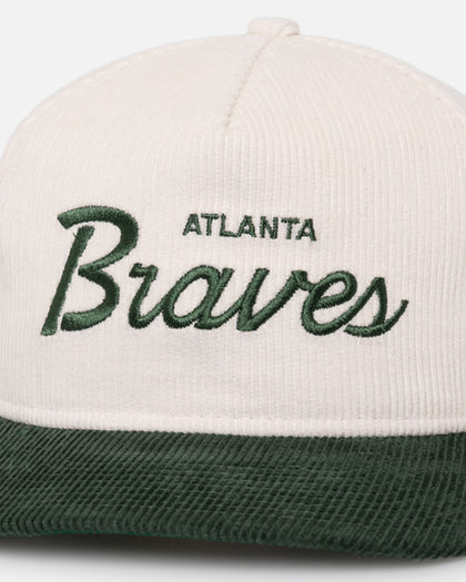 New Era Atlanta Braves 'Currency Corduroy' Golfer Pre-Curved Snapback Chrome White