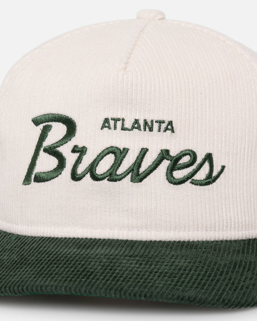 New Era Atlanta Braves 'Currency Corduroy' Golfer Pre-Curved Snapback Chrome White