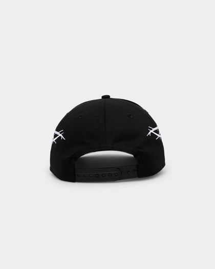 New Era Dallas Cowboys 'Twisted Thorns' Golfer Pre-Curved Snapback Black