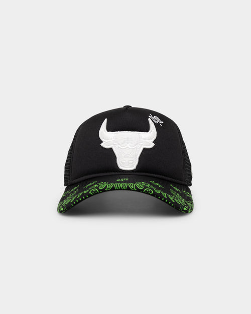 New Era Chicago Bulls 'Glow In The Dark' 9FORTY A-Frame Trucker Snapback Black/Neon Green