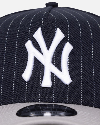 New Era New York Yankees '2-Tone Pinstripe' 9FORTY A-Frame Snapback Pinstripe