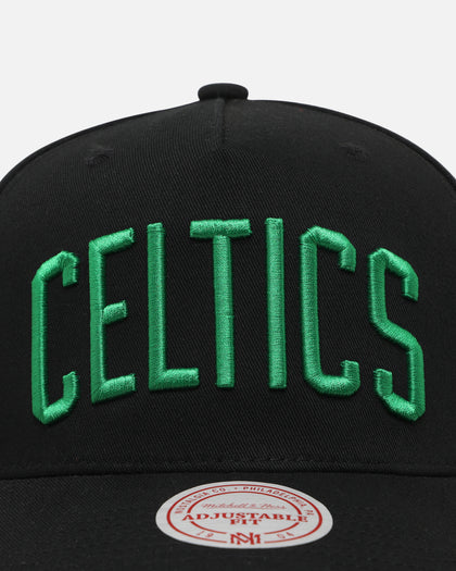 Mitchell & Ness Boston Celtics Team Colour Wordmark MVP Snapback Black
