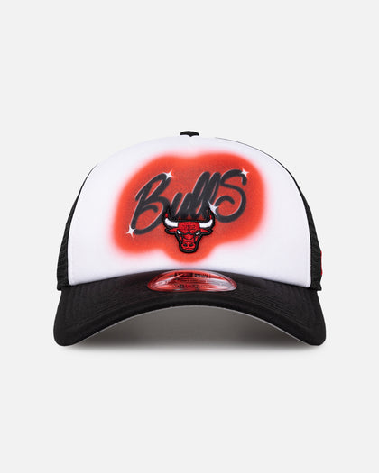 New Era Chicago Bulls 'Airbrush' 9FORTY A-Frame Trucker Snapback White/OTC