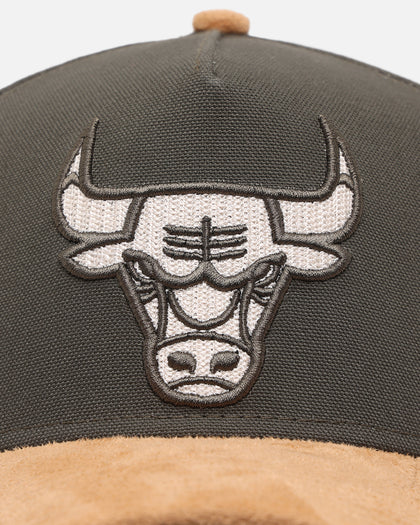 New Era Chicago Bulls 'Moss Canvas Wheat' 9FORTY A-Frame Snapback Moss Canvas/Ivory