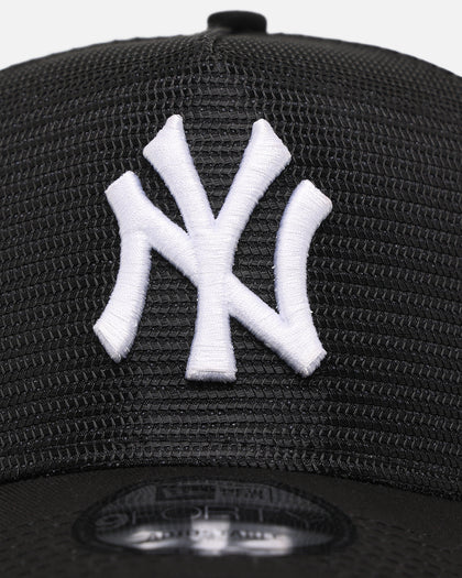 New Era New York Yankees 'Black All Over Mesh' 9FORTY A-Frame Trucker Snapback Black Rigid/Black
