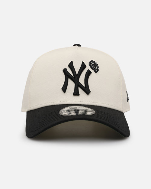 New Era New York Yankees 'Paisley Hit' 9FORTY A-Frame Snapback Chrome White/Black