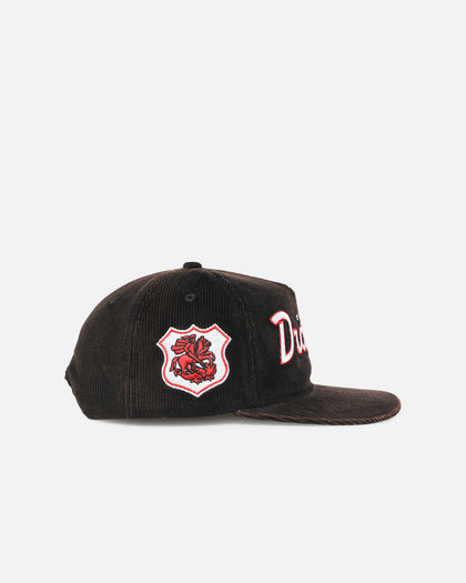 New Era St. George Illawarra Dragons 'NRL Golfer Washed Black' Pre-Curved Corduroy Golfer Snapback Washed Black