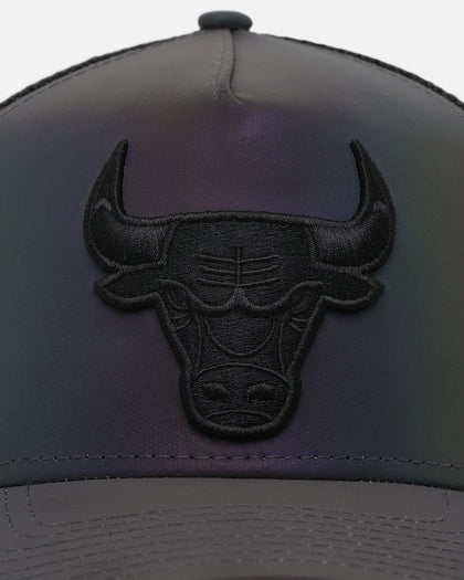 New Era Chicago Bulls 'Iridescent' 9FORTY A-Frame Trucker Snapback Iridescent