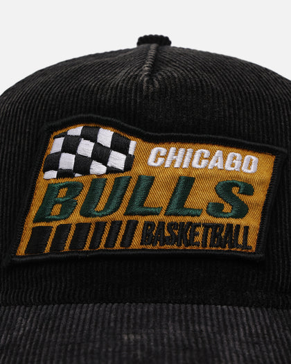 New Era Chicago Bulls 'Washed Cord Racer' Corduroy Golfer Trucker Snapback Washed Black