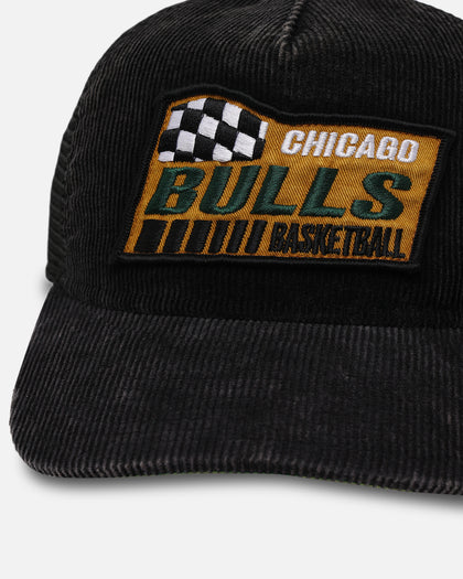 New Era Chicago Bulls 'Washed Cord Racer' Corduroy Golfer Trucker Snapback Washed Black
