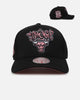 Mitchell & Ness Chicago Bulls Champs Graffiti Pro Crown Snapback Black