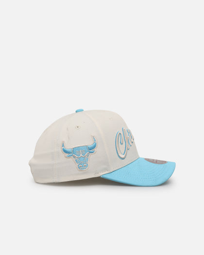 Mitchell & Ness Chicago Bulls 'Sky Blue' Pro Crown Snapback White Cream/Blue