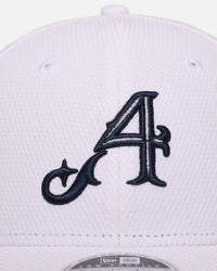 New Era 4Aces Golf Club 'Liv Golf' 9FIFTY Low Profile Stretch Snapback White