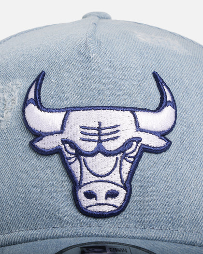 New Era Chicago Bulls 'Distressed Denim' 9FORTY A-Frame Snapback Light Wash Denim