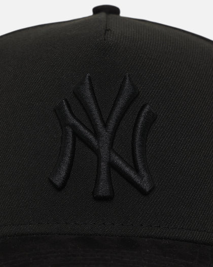 New Era New York Yankees 'Premium Luxe' 39THIRTY A-Frame Stretch Fit Black