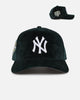 New Era New York Yankees 'Plush Chenille' 9FORTY A-Frame Snapback Dark Green