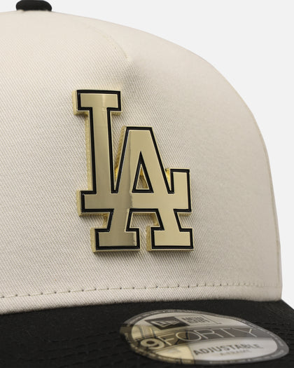 New Era Los Angeles Dodgers 'Gold Medal Badge' 9FORTY A-Frame Snapback White/Black/Green