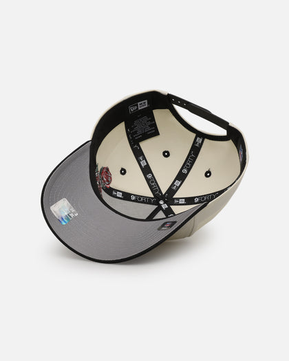New Era Las Vegas Raiders 'Chrome Black Roses' 9FORTY A-Frame Snapback Chrome/Black