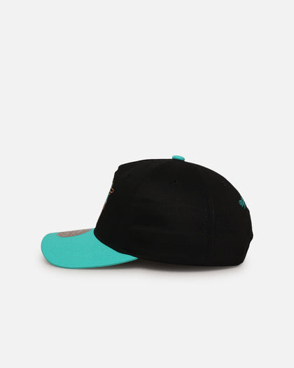 Mitchell & Ness Vancouver Grizzlies '30 Years Origin' Deadstock Snapback Black