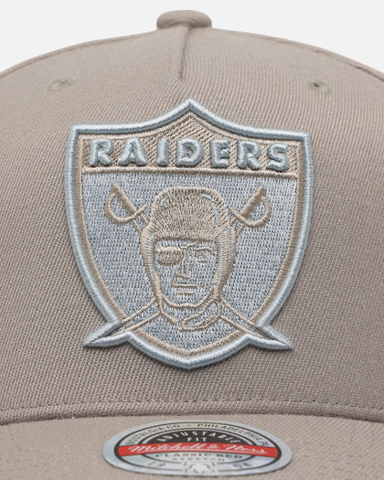 Mitchell & Ness Las Vegas Raiders 'Seasonal Core' MVP Snapback Khaki