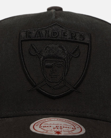 Mitchell & Ness Las Vegas Raiders 'Crossover' Pro Pinch Snapback Washed Black
