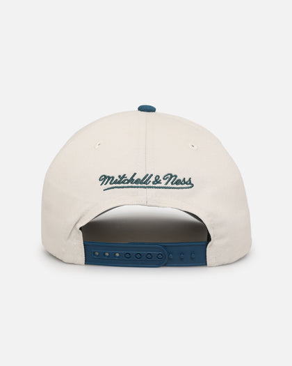 Mitchell & Ness Los Angeles Lakers 'Deep Emerald' Pro Pinch Snapback Off White/Green