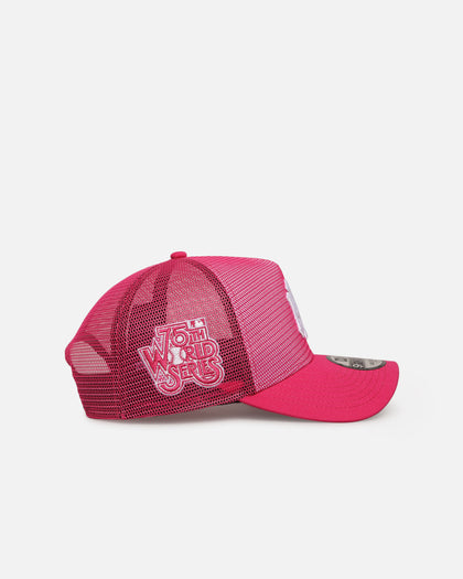 New Era New York Yankees 'Polychromatic Mesh' 9FORTY A-Frame Snapback Pink