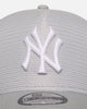 New Era New York Yankees 'Polychromatic Mesh' 9FORTY A-Frame Snapback Grey