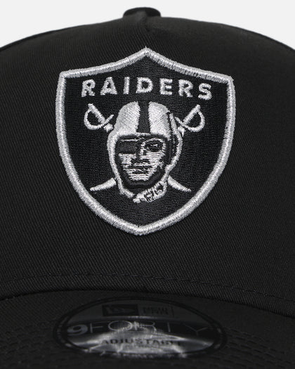 New Era Las Vegas Raiders 'NFL Black & Silver Embroidery' 9FORTY A-Frame Snapback Black/Silver