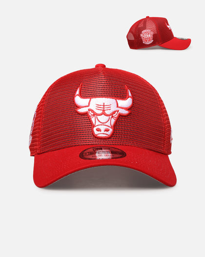 New Era Chicago Bulls 'Polychromatic Mesh' 9FORTY A-Frame Snapback Scarlet