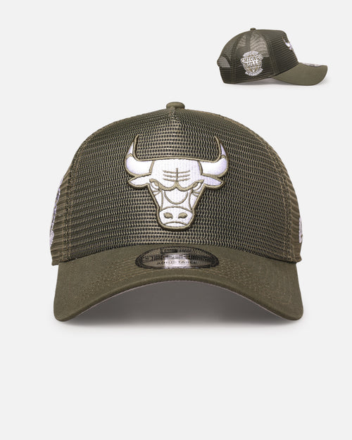 New Era Chicago Bulls 'Polychromatic Mesh' 9FORTY A-Frame Snapback New Olive