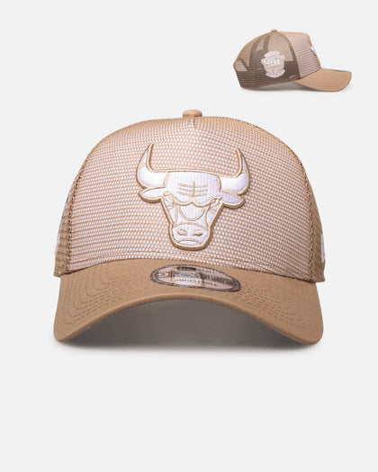 New Era Chicago Bulls 'Polychromatic Mesh' 9FORTY A-Frame Snapback Camel
