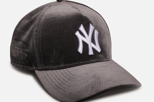 New Era New York Yankees 'Velvet Dreams 2.0' 9FORTY A-Frame Snapback Grey