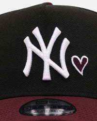 New Era New York Yankees 'Burgundy Hearts' 9FORTY A-Frame Snapback Black/Maroon
