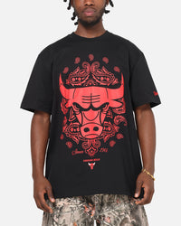 New Era Chicago Bulls Paisley Oversized T-Shirt Black