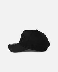 New Era New York Knicks 'NBA Black On Black' 9FORTY A-Frame Snapback Black