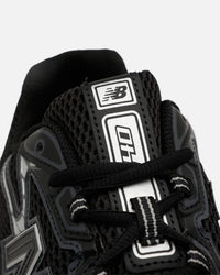 New Balance 740 Black/Silver